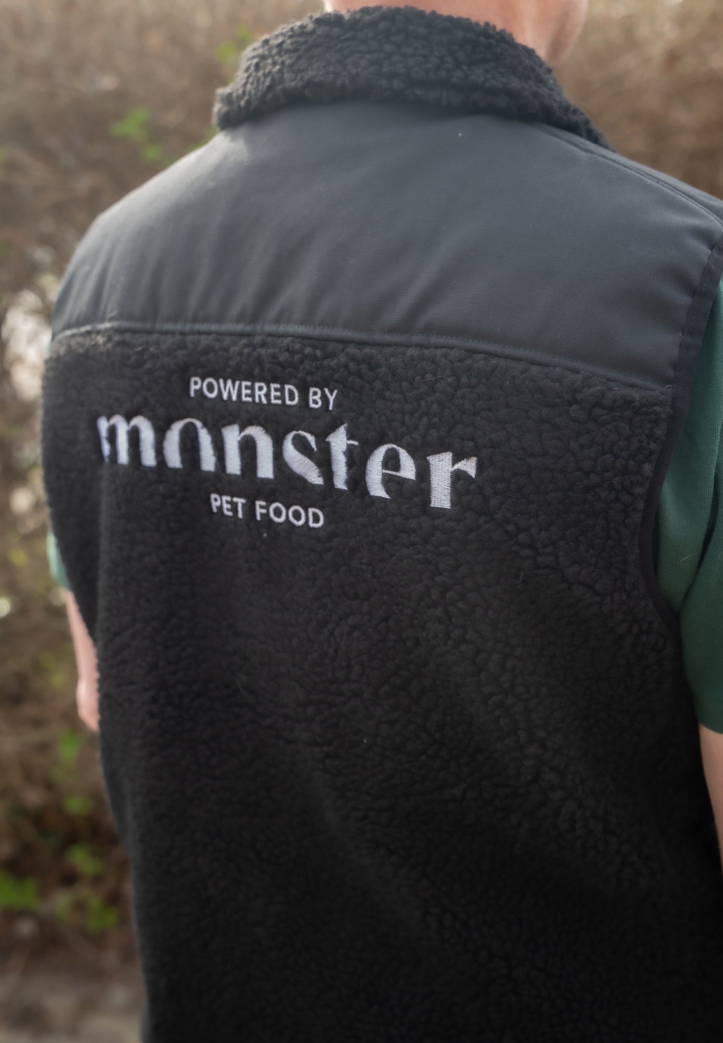 Fleeceväst Powered By Monster Black