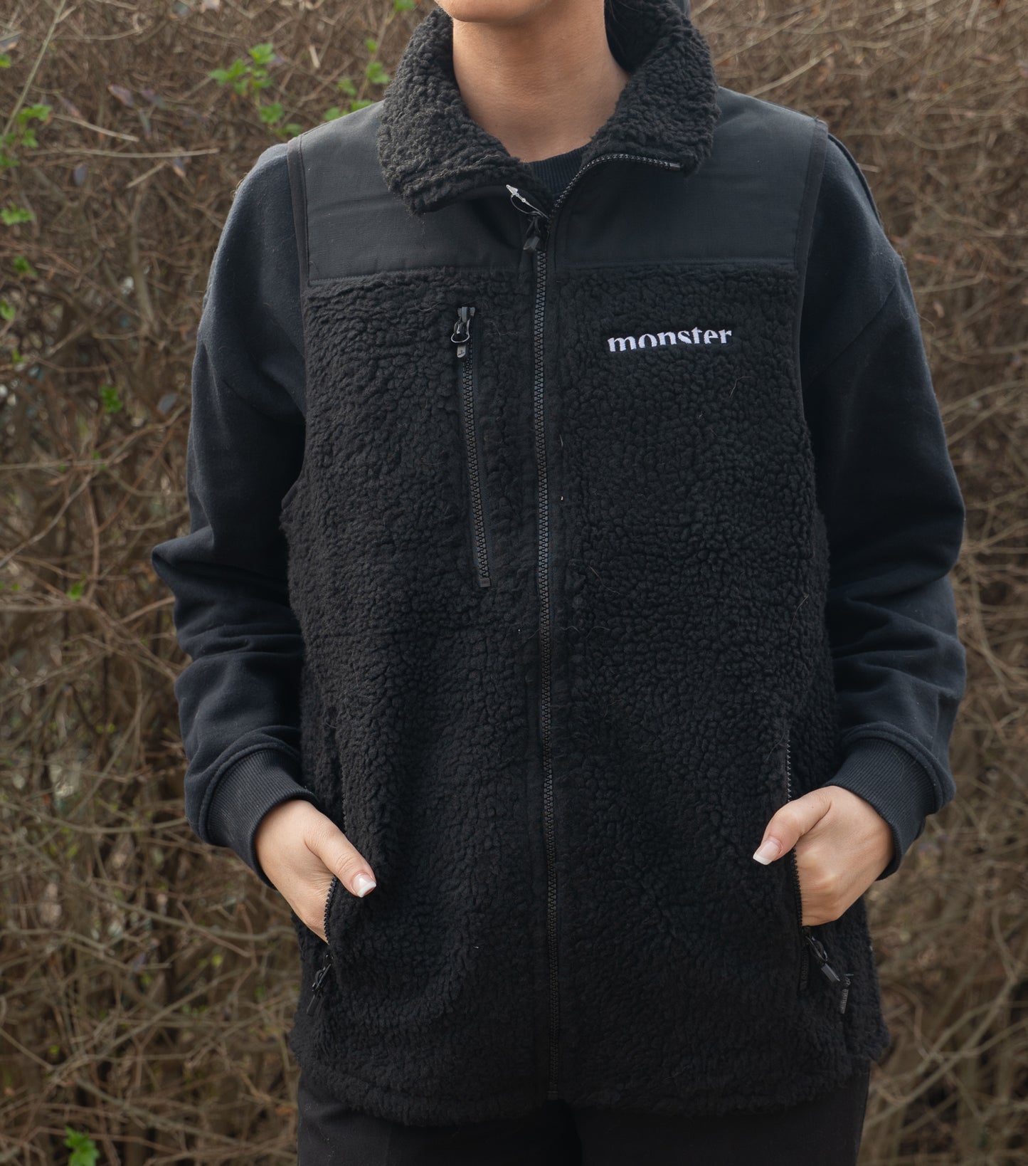 Fleeceväst Powered By Monster Black